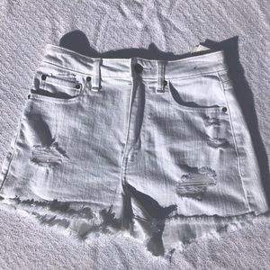 NWOT White Abercrombie Shorts